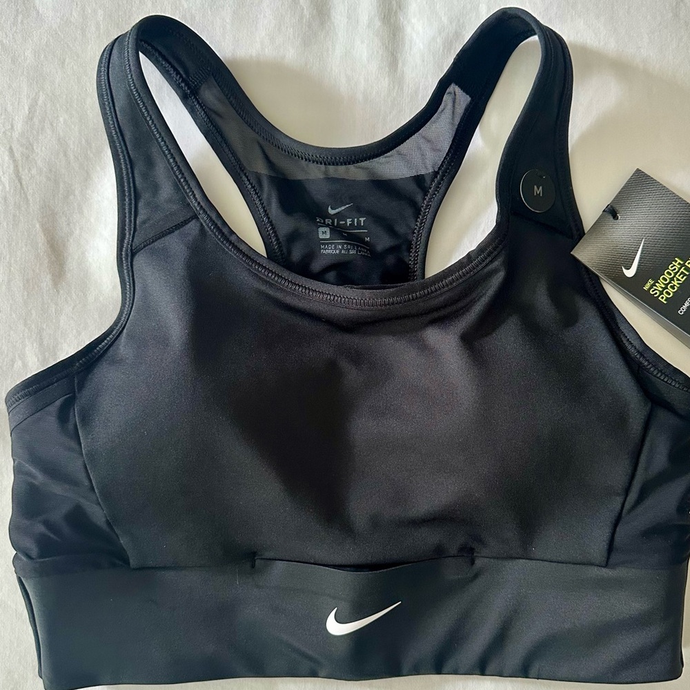 NEW W TAGS! NIKE Women's 6 POCKET Black Sports Bra SZ M $20 OBO $4.99 to ship